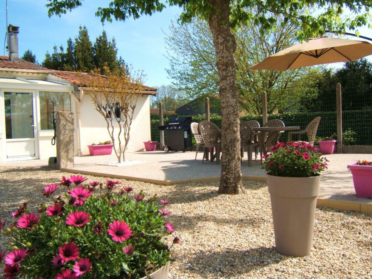 Gite L'Hirondelle Castelnau-de-Médoc 外观 照片
