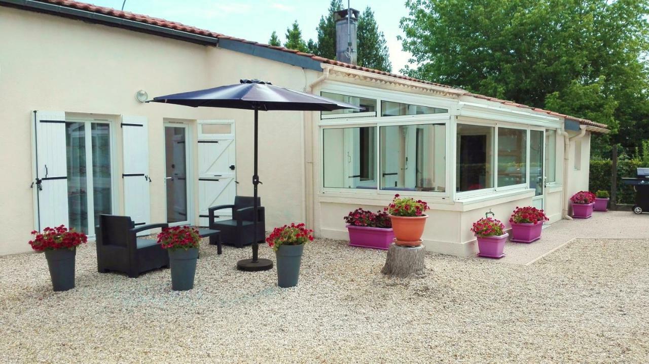 Gite L'Hirondelle Castelnau-de-Médoc 外观 照片